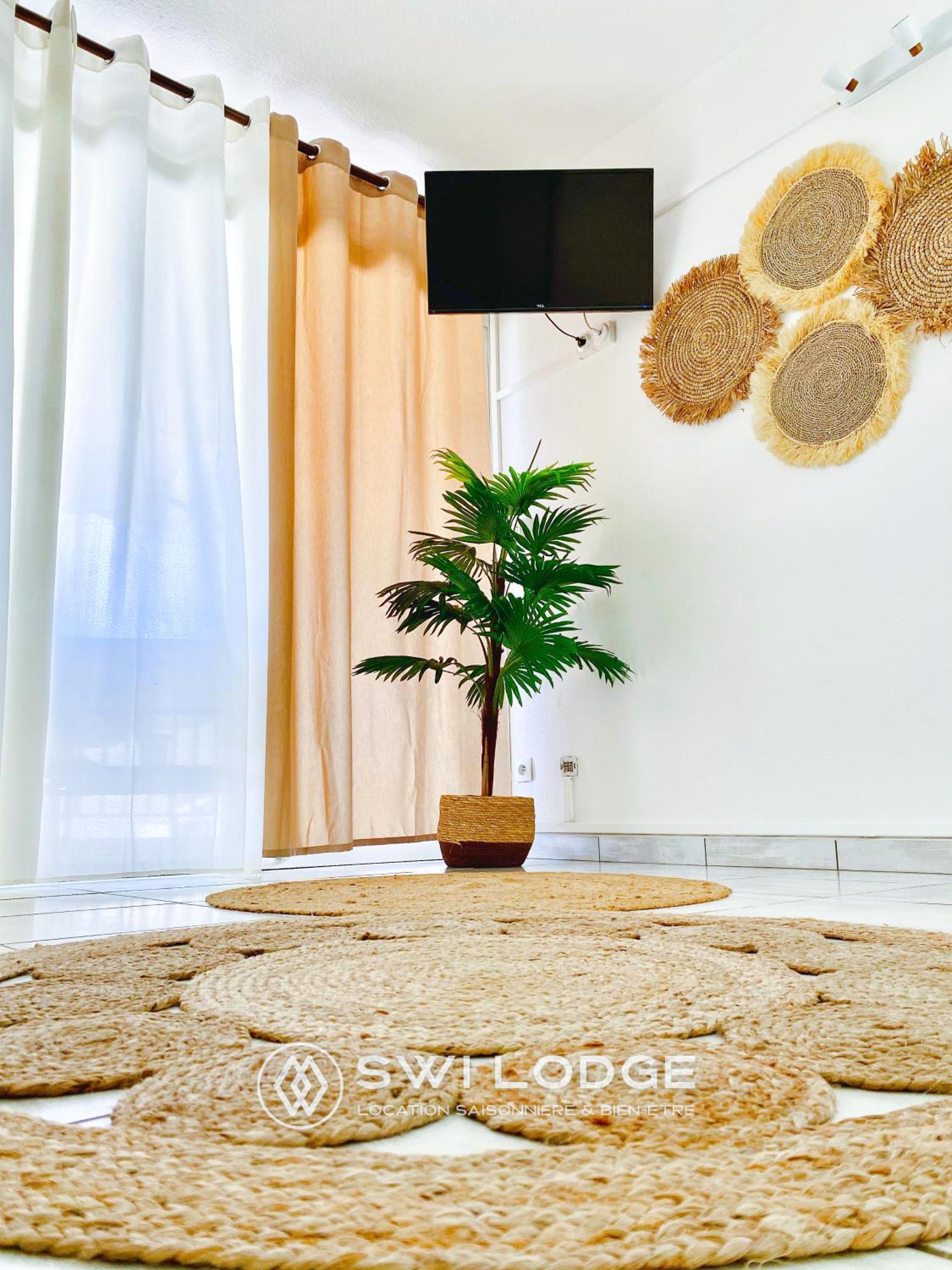 Swilodge Vue Sur Mer ! Petit Dejeuner Et Location De Voiture Possible เลอ มูเล่ ภายนอก รูปภาพ